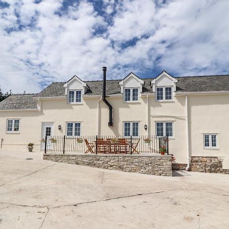 Delfryn Villa Denbigh Exterior photo
